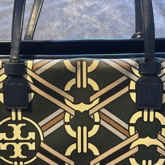 TORY BURCH TOTE BAG - Picture 10 of 14